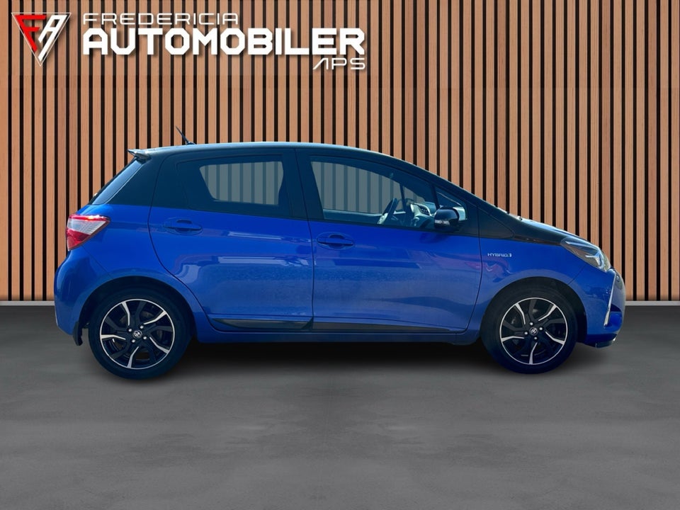 Toyota Yaris 1,5 Hybrid Flavour e-CVT 5d