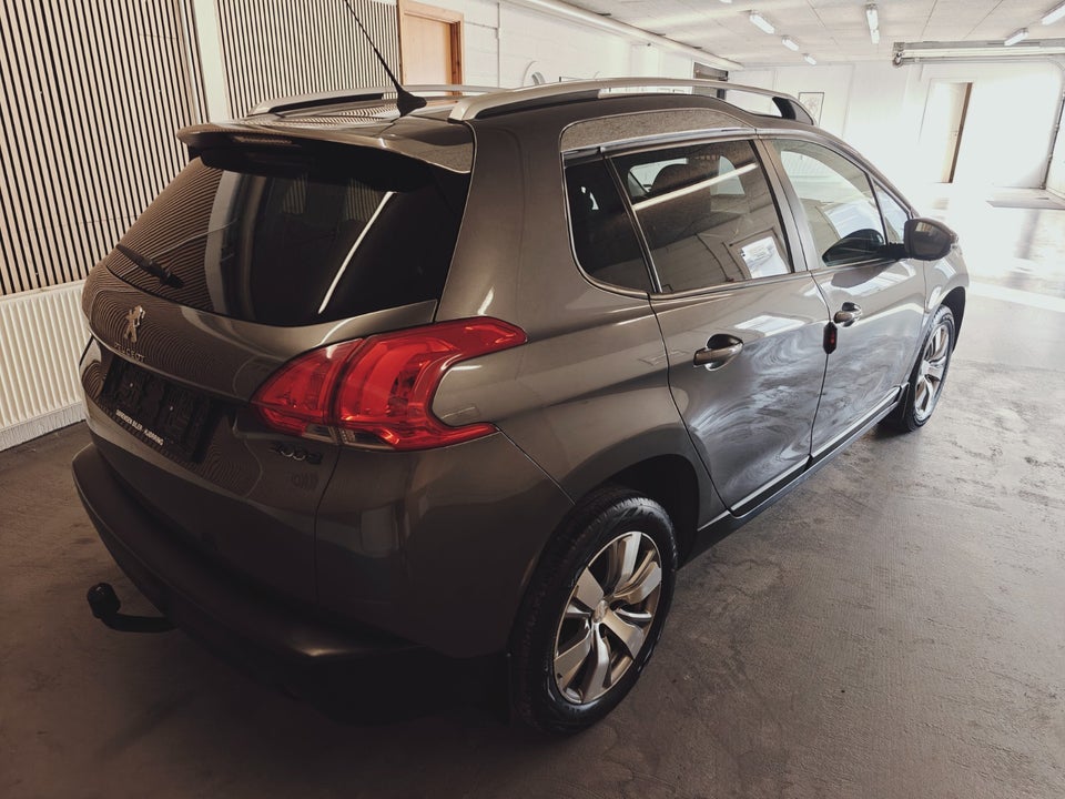 Peugeot 2008 1,2 VTi 82 Active 5d