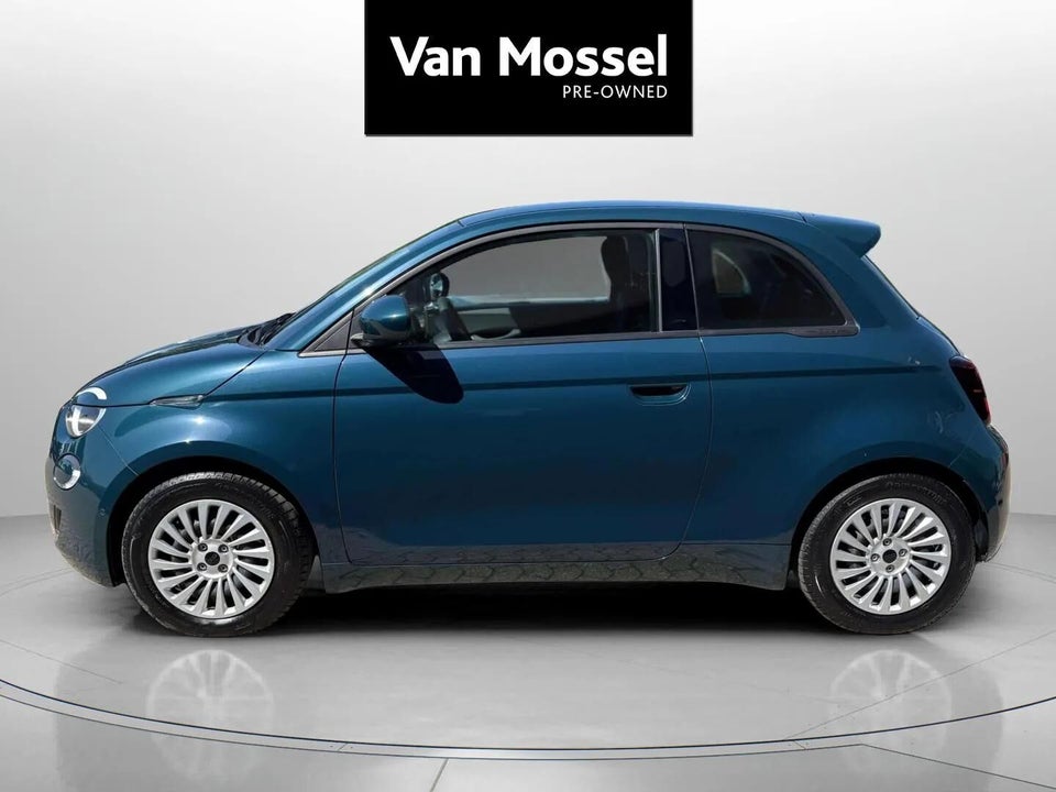 Fiat 500e 42 Icon 3d