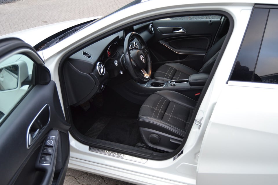 Mercedes A200 1,6 Urban aut. 5d
