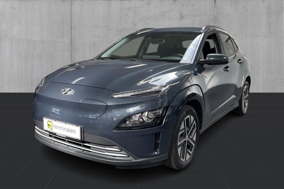Hyundai Kona 64 EV Essential 5d