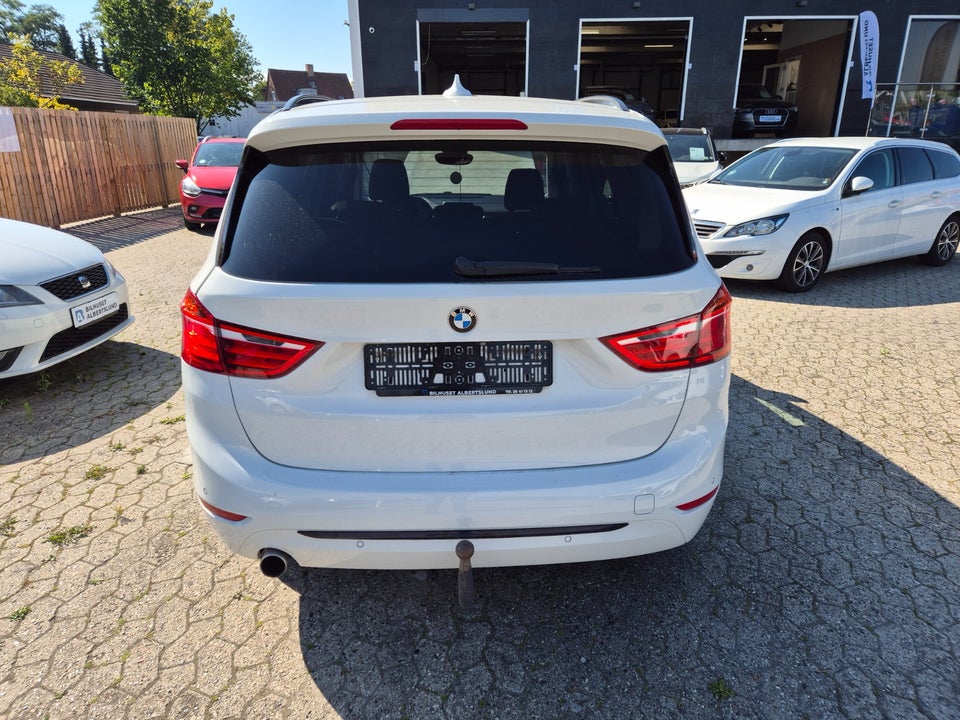 BMW 218d 2,0 Active Tourer Advantage 5d