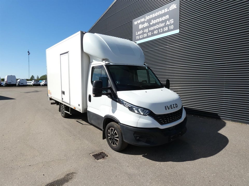 Iveco Daily 2,3 35S16 Alukasse m/lift AG8 2d