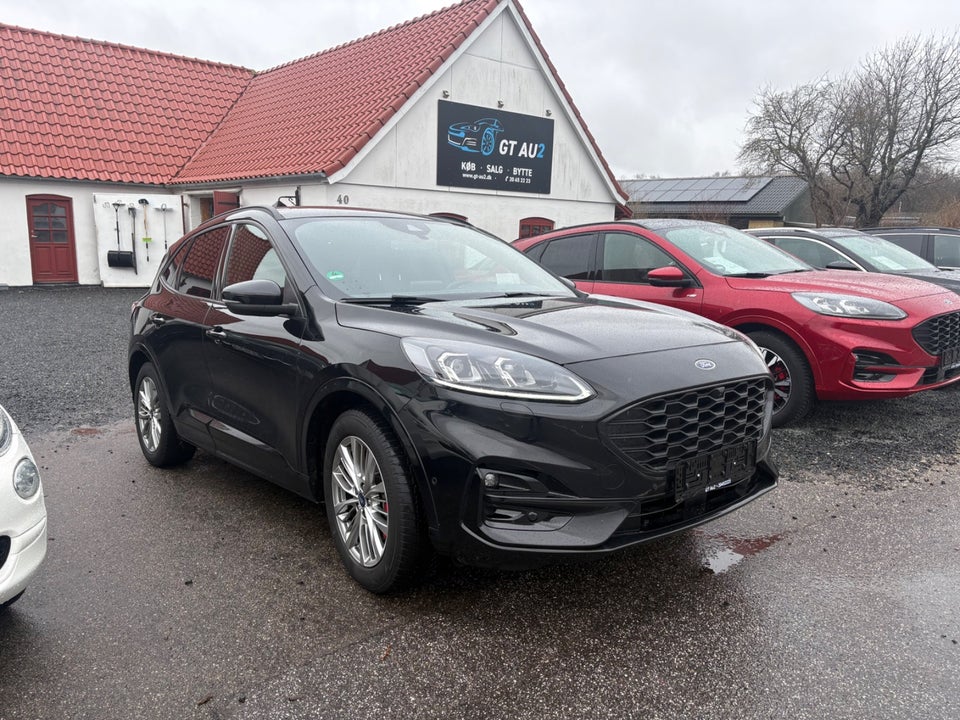 Ford Kuga 2,5 PHEV ST-Line X CVT 5d