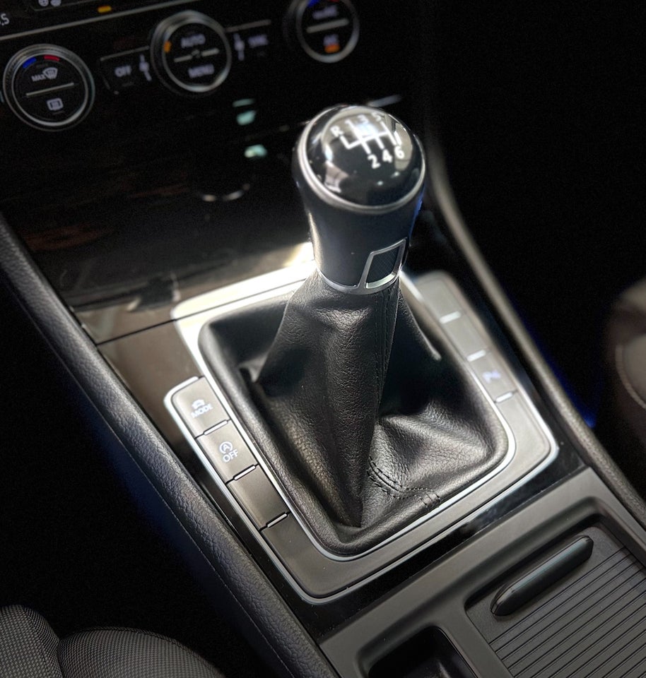 VW Golf VII 1,4 TSi 150 R-line BMT 5d