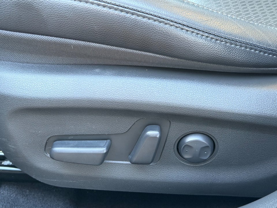 Hyundai Kona 64 EV Advanced 5d