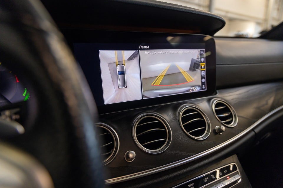 Mercedes E300 de 2,0 AMG Line stc. aut. 5d