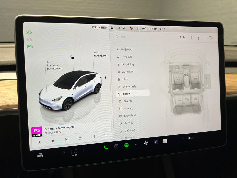 Tesla Model Y Long Range AWD 5d