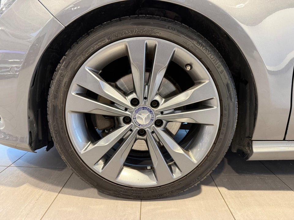 Mercedes CLA200 1,6 Shooting Brake 5d