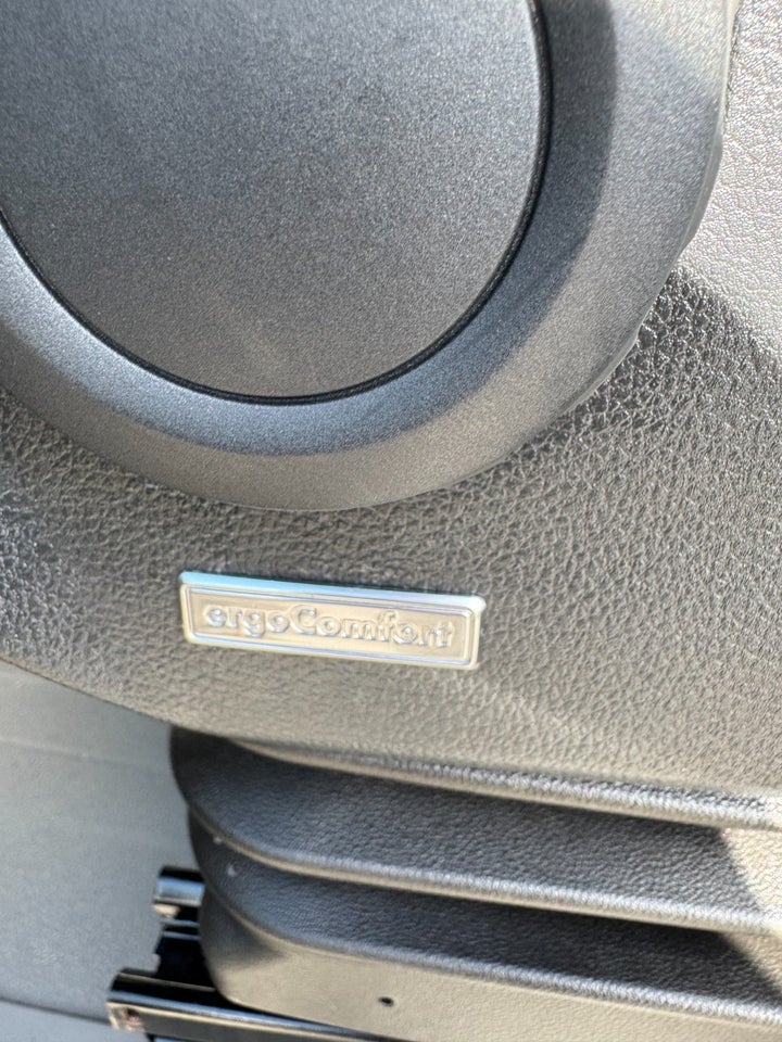 VW Crafter 35 2,0 TDi 177 Kassevogn L3H3 aut.