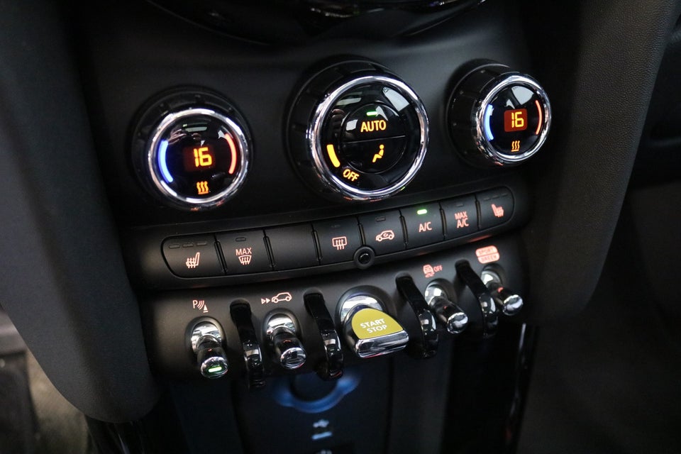 MINI Cooper SE Edition Premium Plus 3d