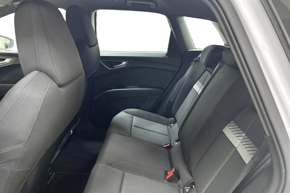 Audi Q4 e-tron 45 Progress 5d