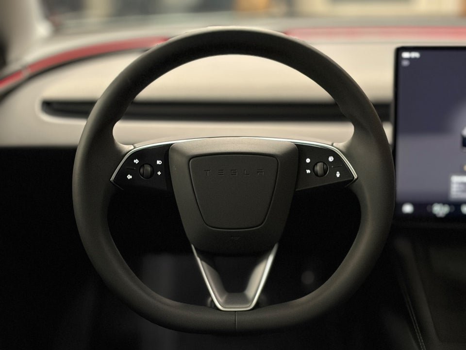 Tesla Model 3 Long Range AWD 4d