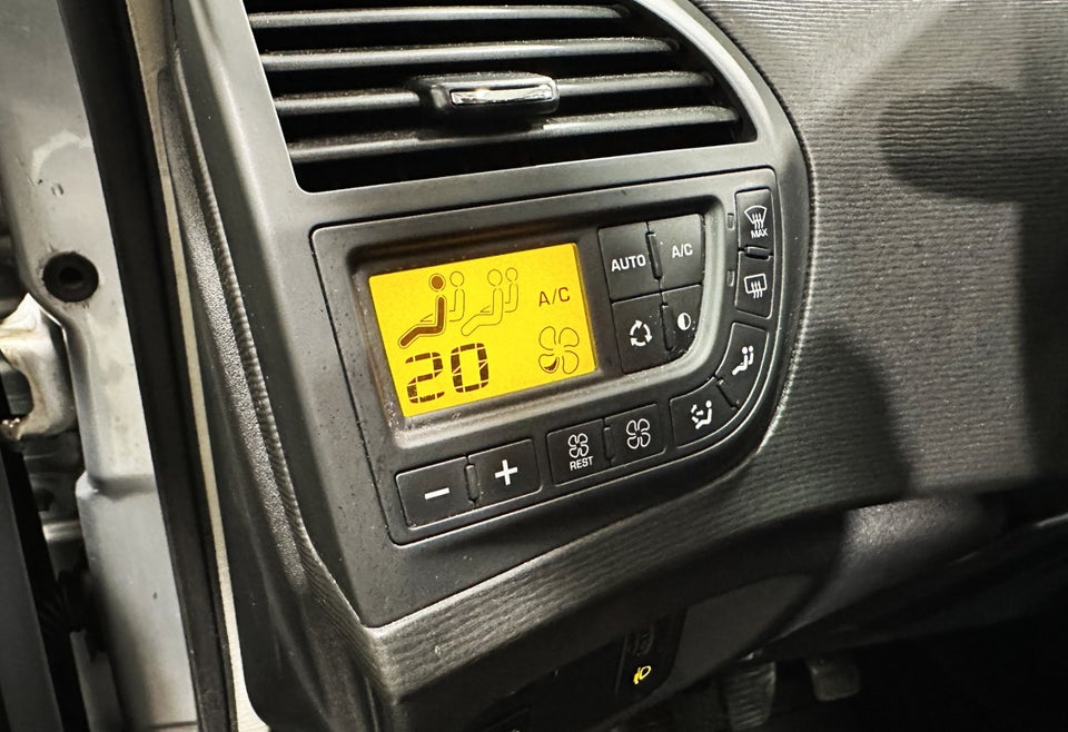 Citroën Grand C4 Picasso 2,0 HDi 150 Seduction 7prs 5d