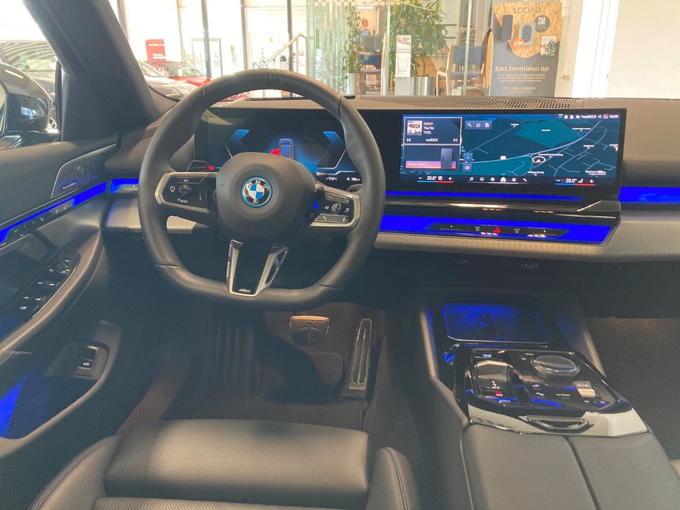 BMW i5 xDrive40 Touring M-Sport Pro 5d
