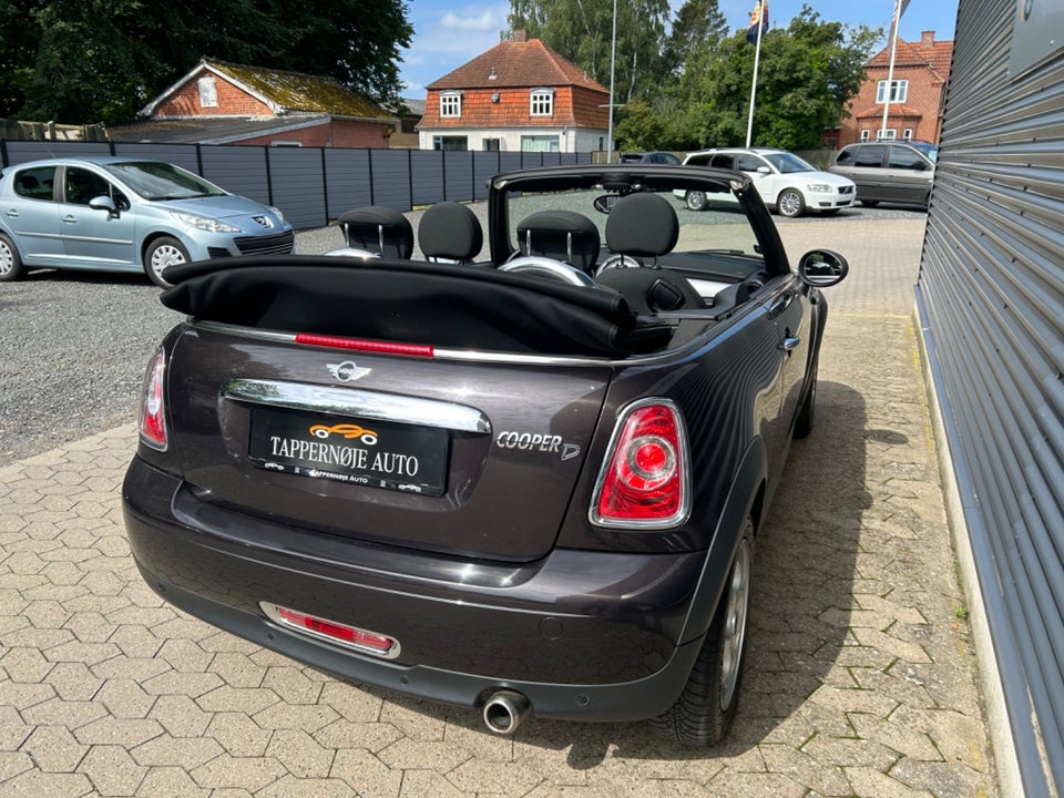 MINI Cooper 1,6 D Cabriolet 2d