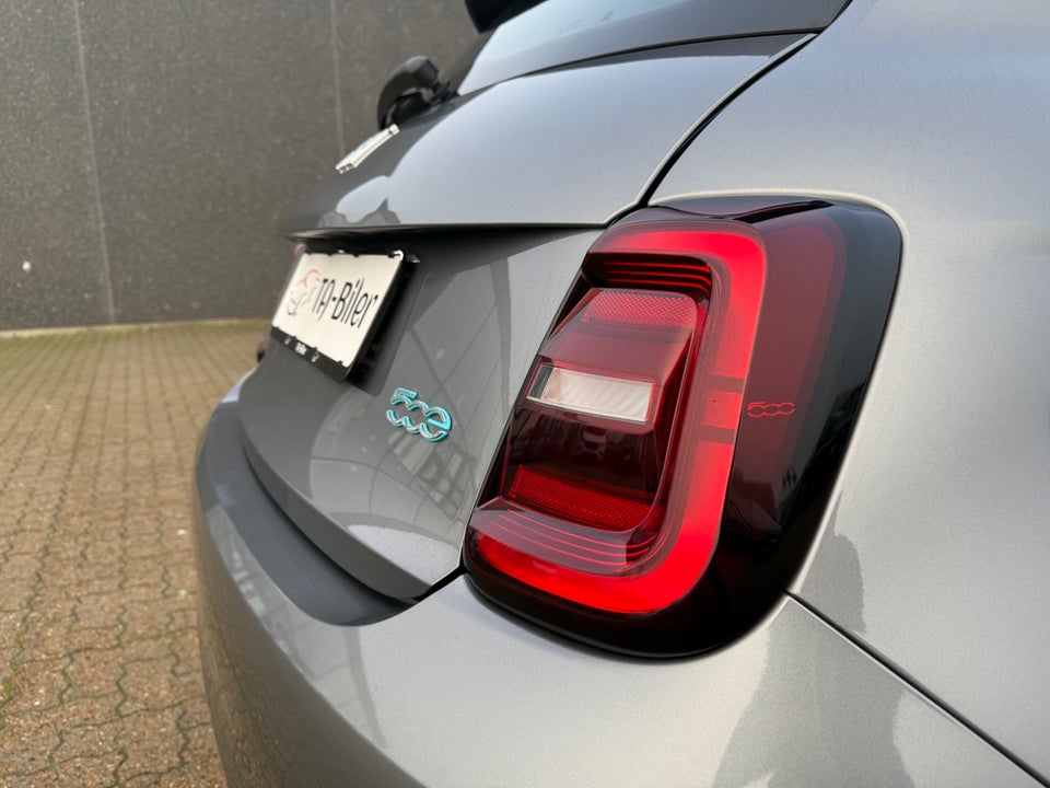 Fiat 500e 24 Action 3d