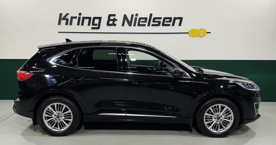 Ford Kuga 2,5 PHEV Vignale CVT 5d
