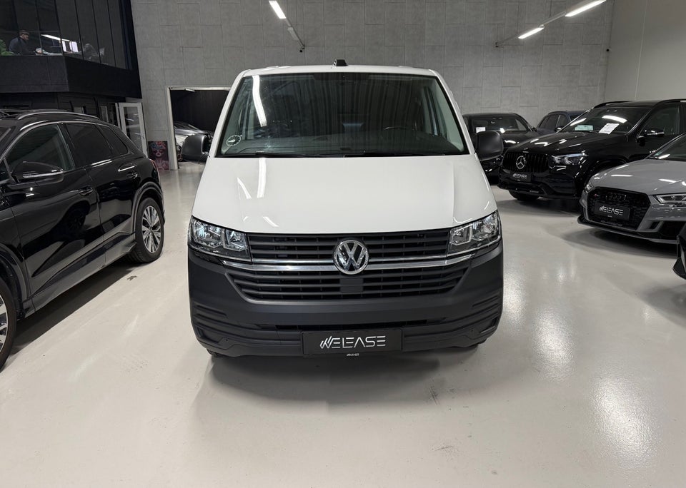 VW Transporter 2,0 TDi 150 Kassevogn DSG kort