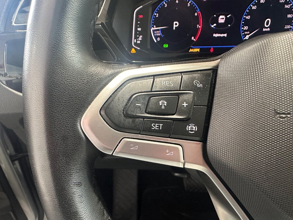 VW Touran 1,5 TSi 150 Highline DSG Van 5d