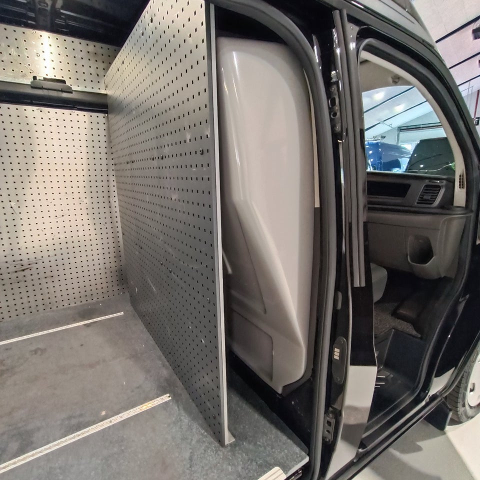 Ford Transit Custom 320 L2 2,0 TDCi 170 Trend aut.