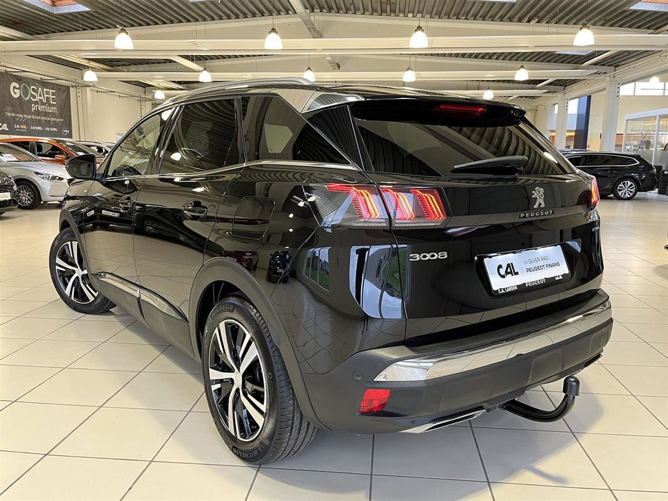 Peugeot 3008 1,6 Hybrid First GT EAT8 5d