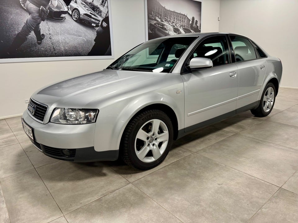 Audi A4 2,0  4d