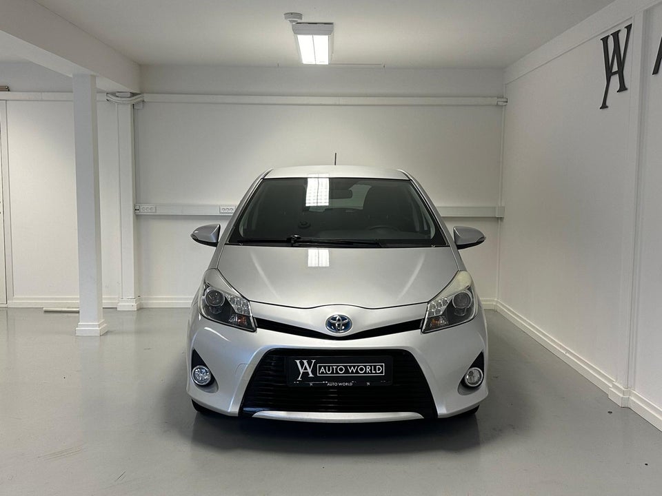 Toyota Yaris 1,5 Hybrid H2 Touch CVT 5d