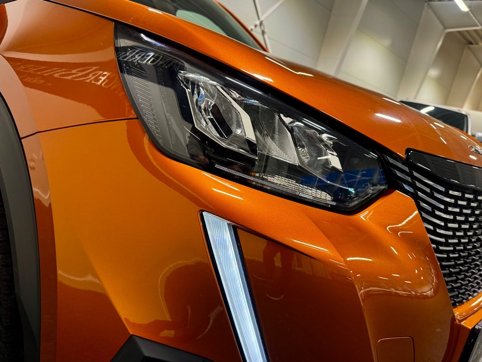 Peugeot 2008 1,2 PureTech 130 Active 5d