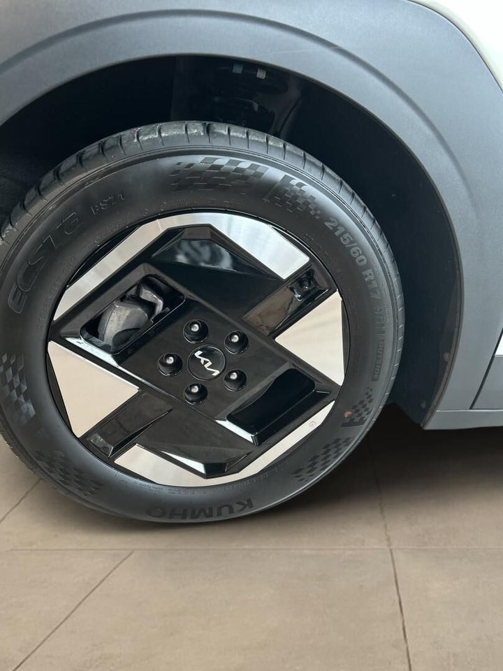 Kia EV3 58 Standard Range Prestige 5d