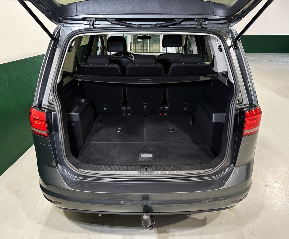 VW Touran 1,6 TDi 115 Comfortline DSG 7prs 5d
