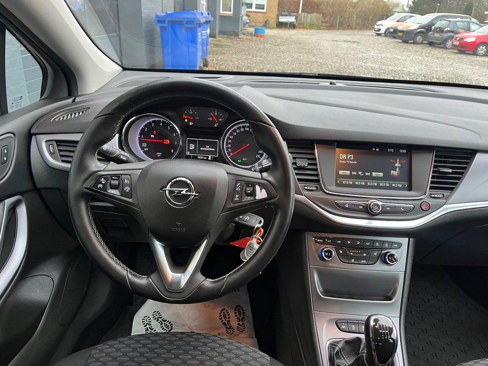 Opel Astra 1,4 T 150 Enjoy Sports Tourer 5d