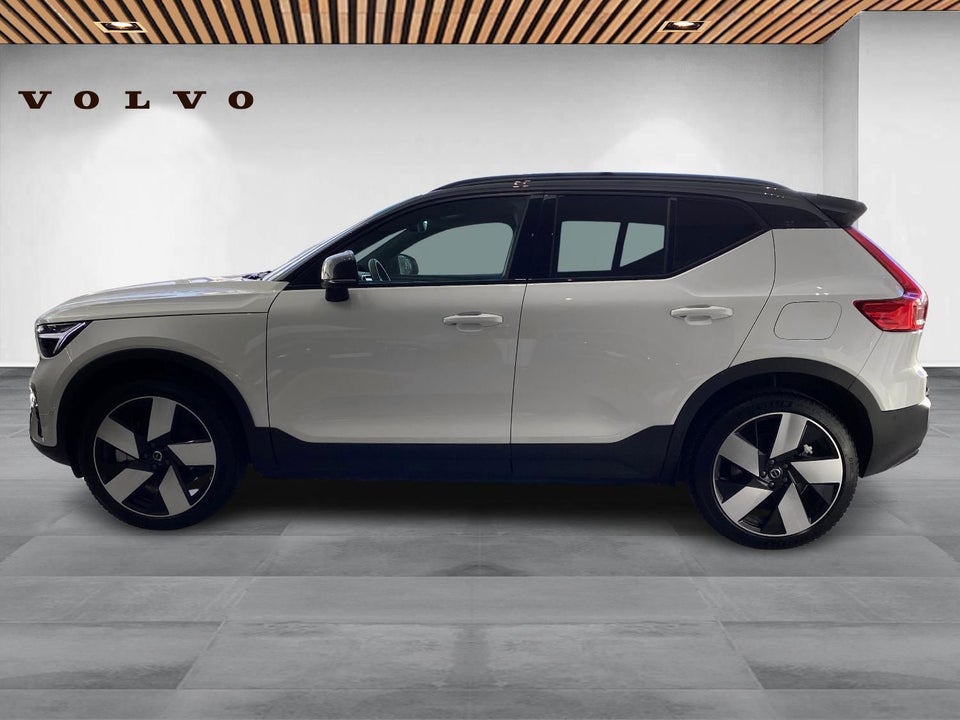 Volvo XC40 ReCharge Twin Ultimate 5d