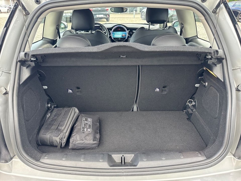 MINI Cooper SE Edition Premium Plus 3d