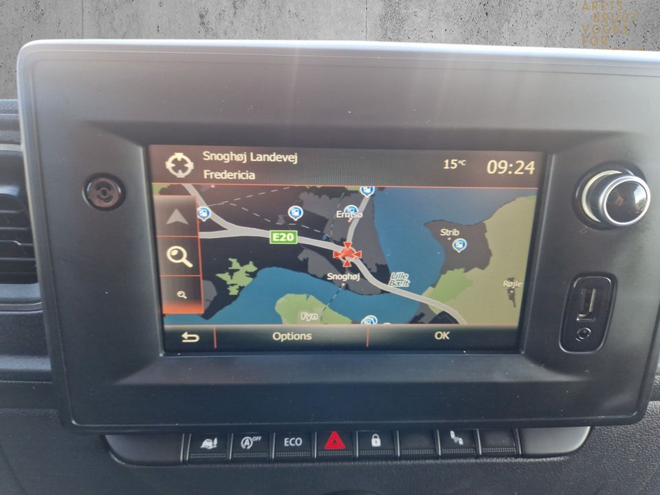 Renault Master IV T35 2,3 dCi 150 L3H2 Kassevogn