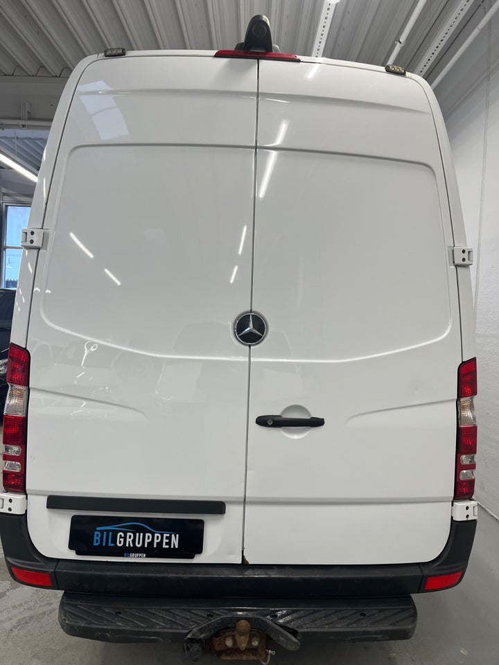 Mercedes Sprinter 319 3,0 CDi R3 Kassevogn aut. 5d