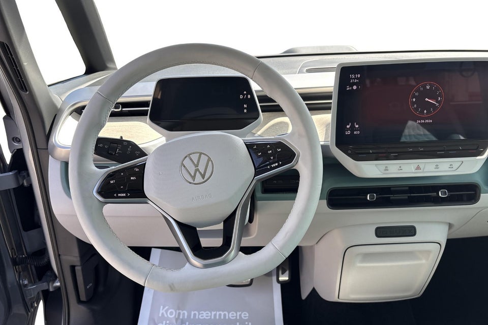 VW ID. Buzz 77 Pro SWB 5d