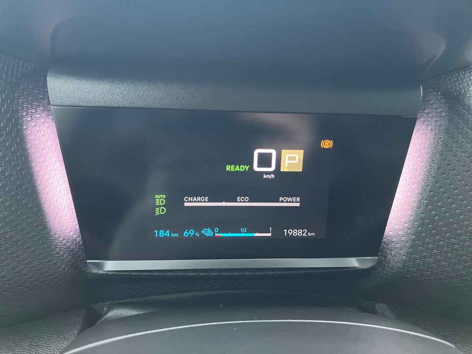 Citroën ë-C4 50 Shine 5d