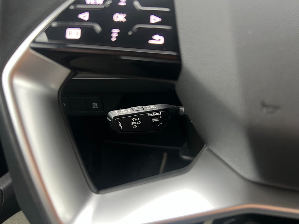 Audi Q4 e-tron 40 Advanced 5d