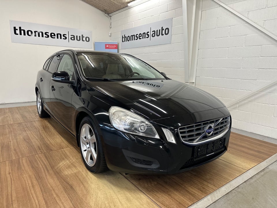 Volvo V60 2,0 D3 163 Summum 5d