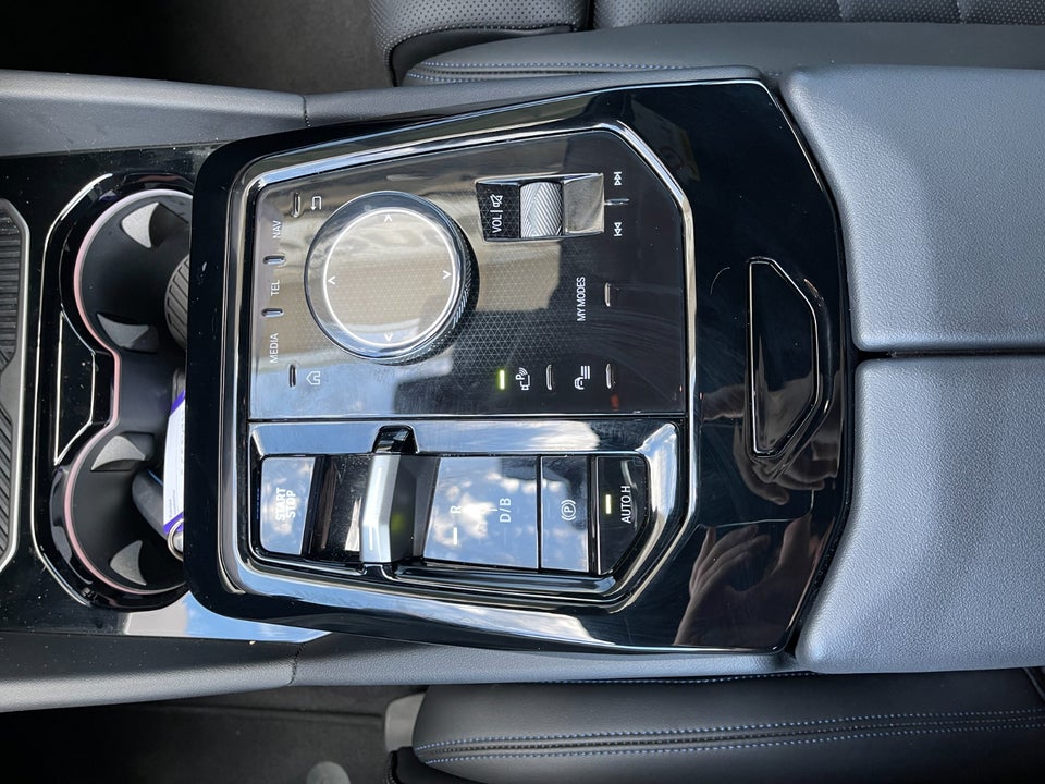 BMW i5 eDrive40 M-Sport 4d