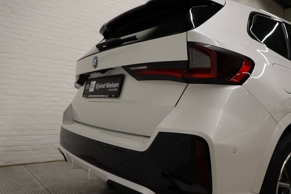 BMW iX1 xDrive30 M-Sport Premium 5d