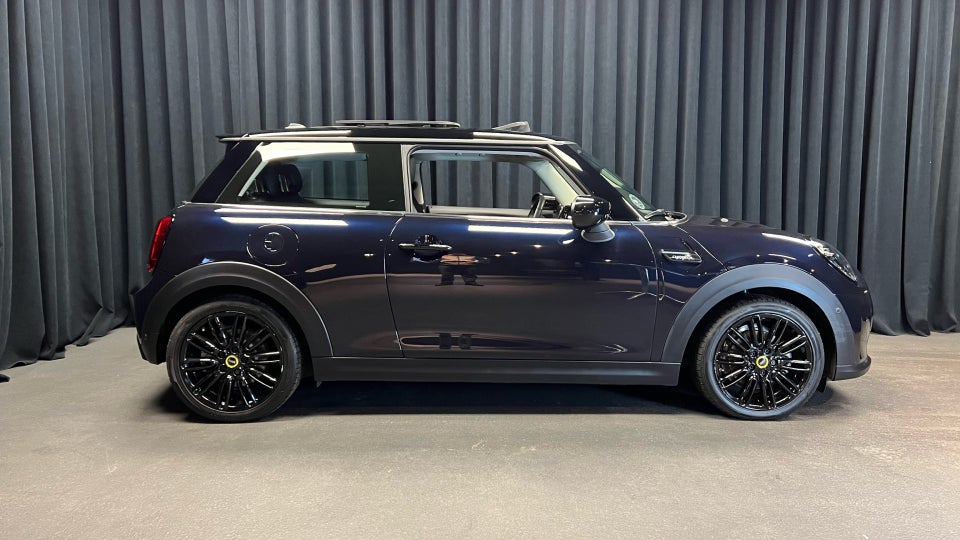 MINI Cooper SE Camden Edition 3d