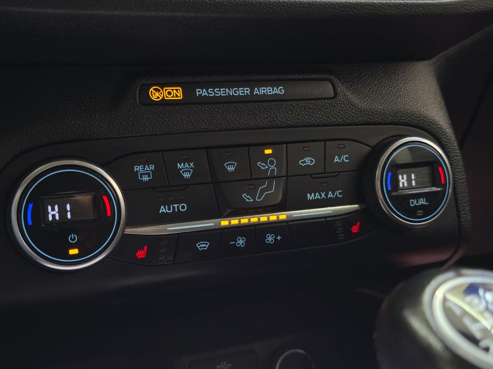 Ford Focus 1,0 EcoBoost Titanium 5d