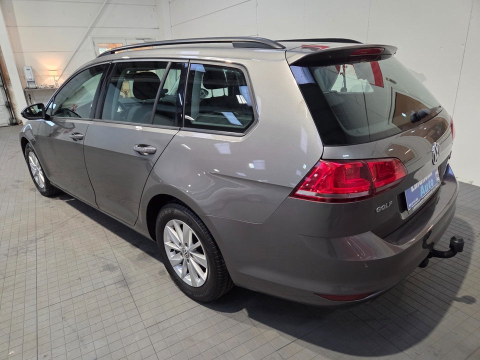 VW Golf VII 1,4 TSi 122 Comfortline Variant BMT 5d