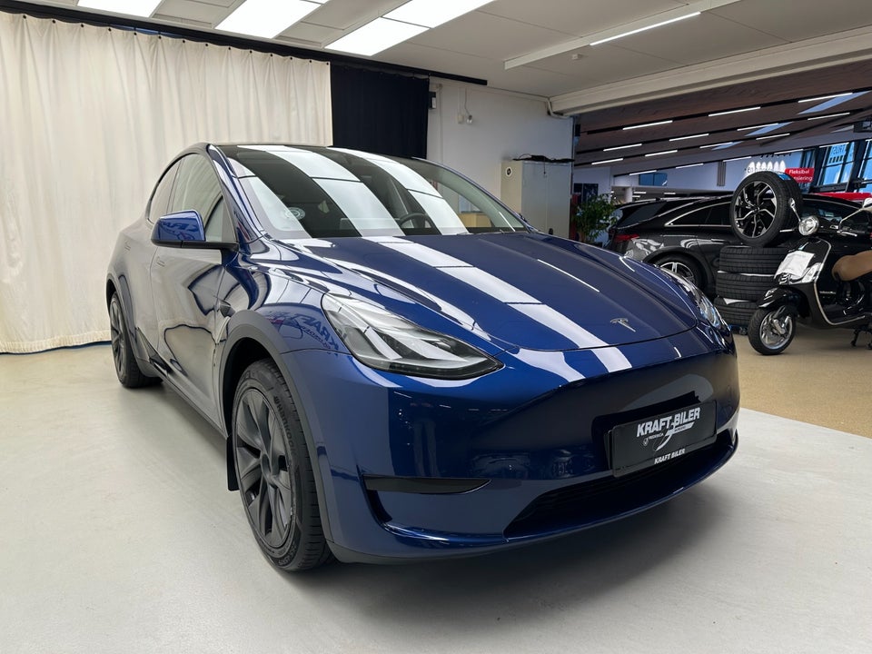 Tesla Model Y RWD 5d