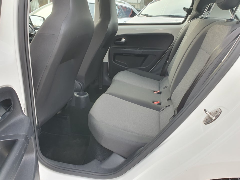 VW Up! 1,0 60 Move Up! BMT 5d