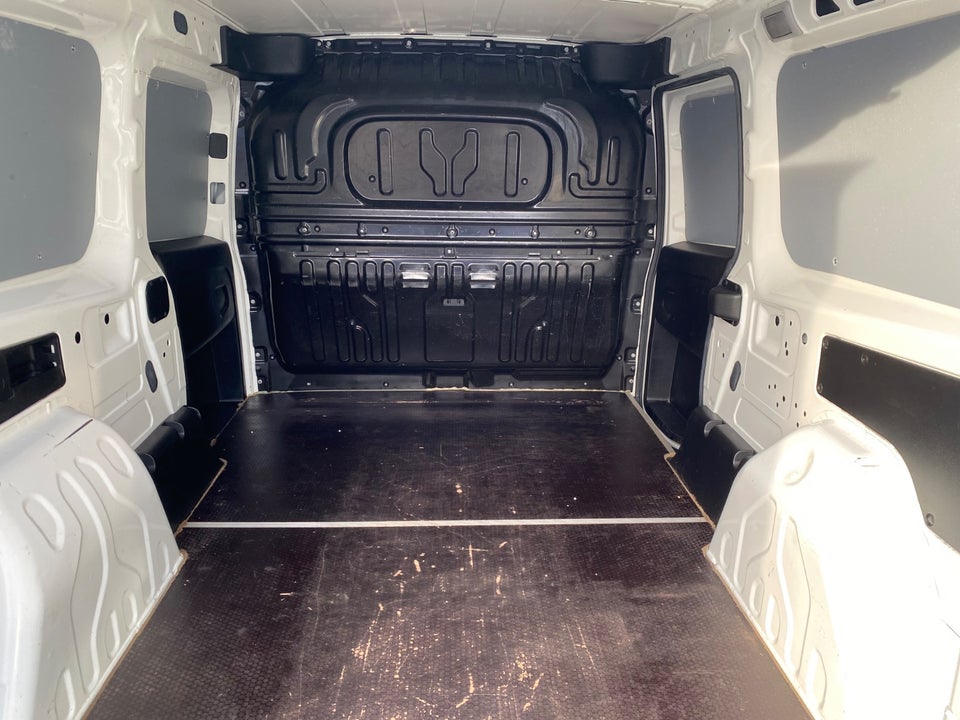 Fiat Doblò Cargo 1,3 MJT 95 Professional+ L2