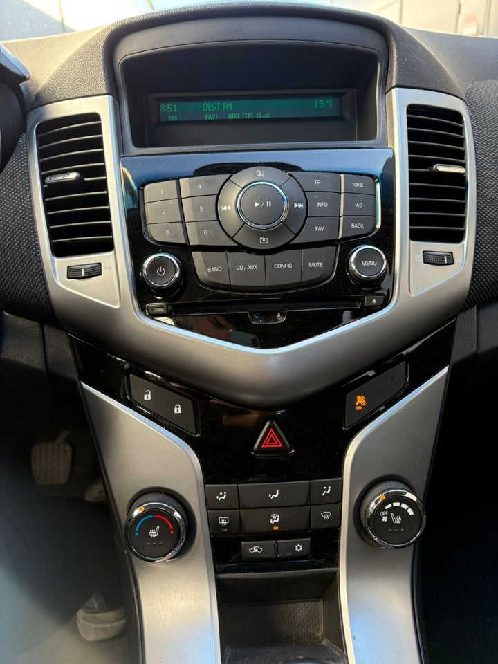 Chevrolet Cruze 1,8 LT 5d