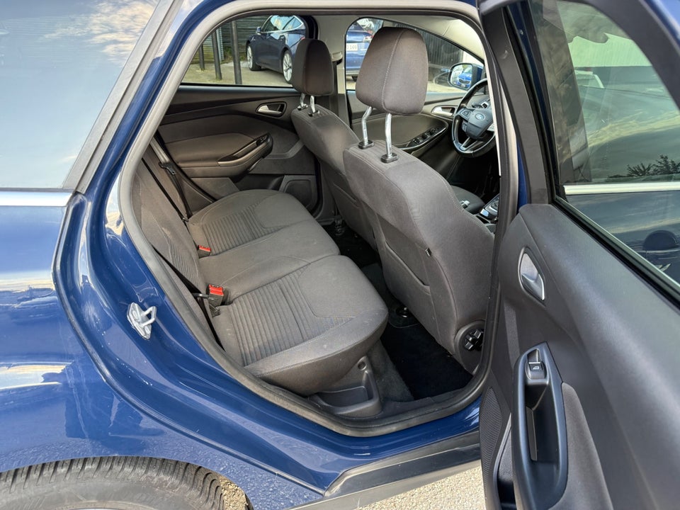 Ford Focus 1,0 SCTi 125 Titanium stc. 5d
